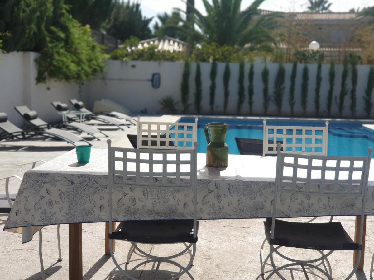 Villa Alicante Sunbeach El Campello Luaran gambar